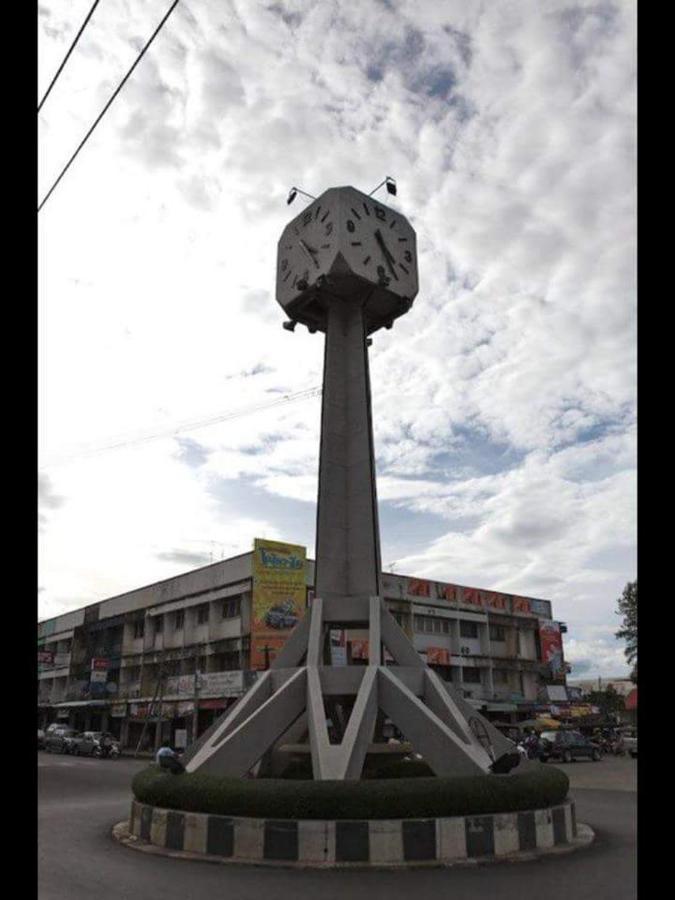 ไทยโฮเต็ล Hotel บุรีรัมย์ ภายนอก รูปภาพ